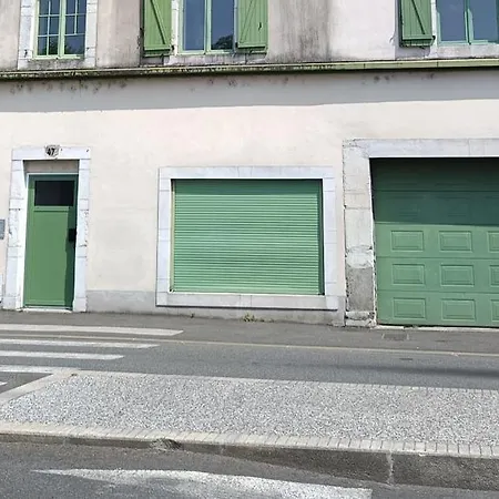 Apartment T2 Bis Proche Centre *