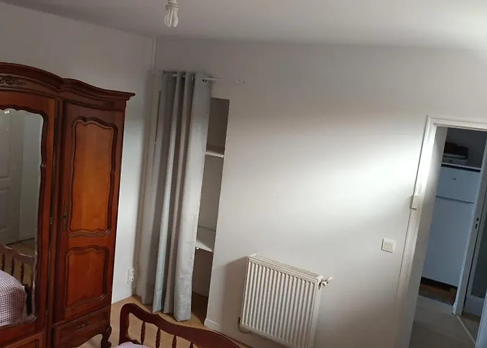 Apartment T2 Bis Proche Centre *